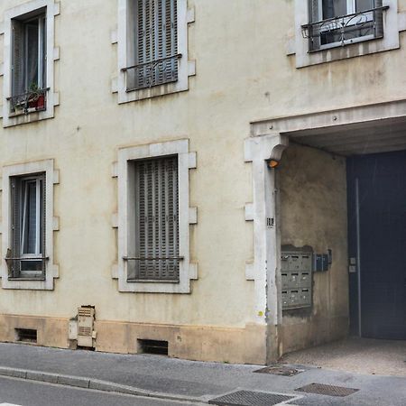 L'Independant De La Rue Du Tapis Vert - Appt Nancy Exterior photo