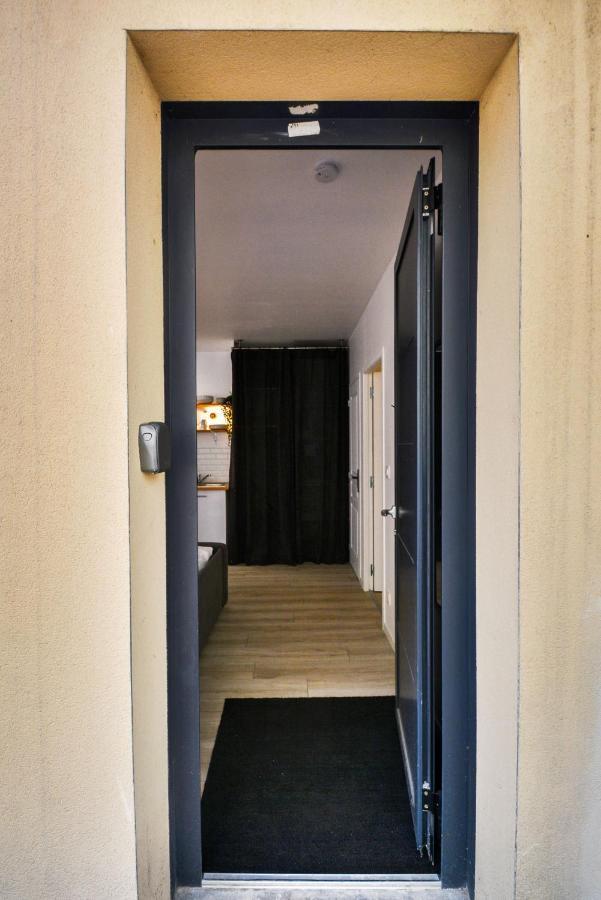 L'Independant De La Rue Du Tapis Vert - Appt Nancy Exterior photo